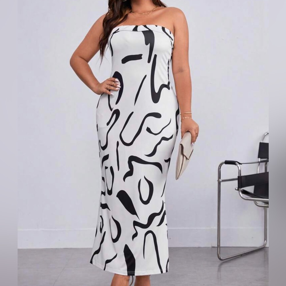 Graphic Print Tube Maxi Dress